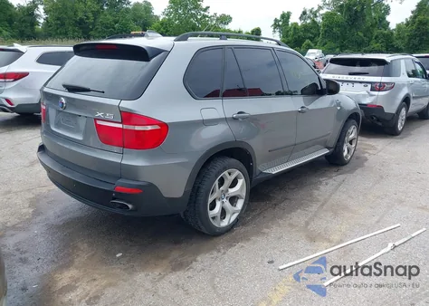 2007 BMW X5 4.8I z USA, uszkodzony, nr VIN 4USFE83597LY63884